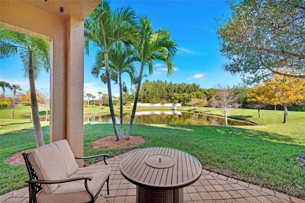 1228 Cheval Drive, Vero Beach, FL 32960 Photo
