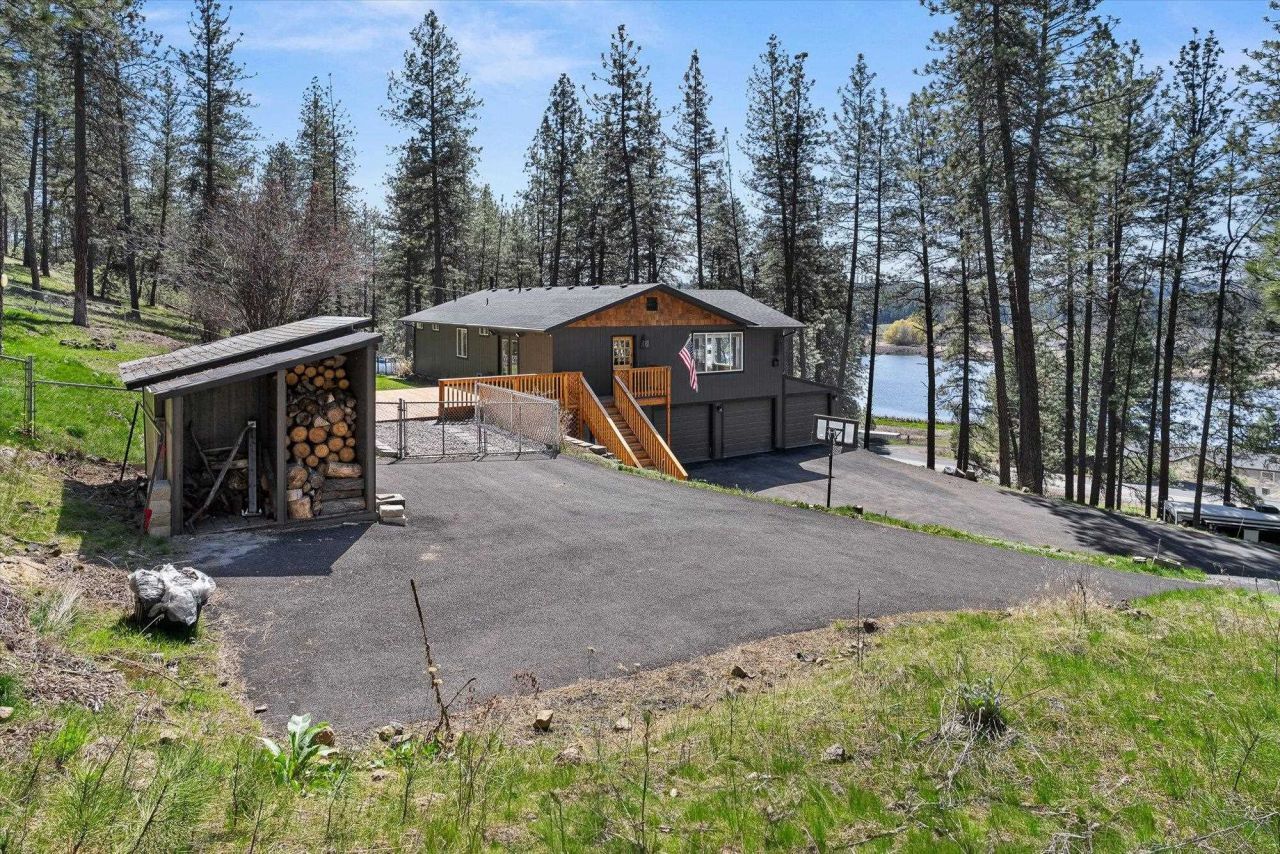 10003 S Gardner Rd, Cheney, WA 99004 Main Photo