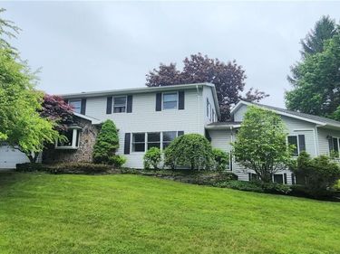 4011 College View Drive, Cortland, NY 13045
