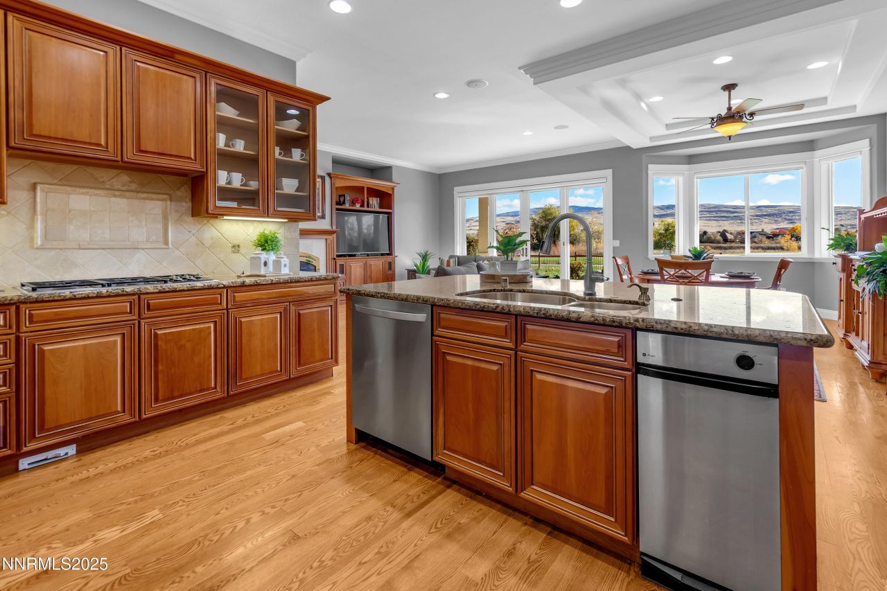 6970 Island Queen Court, Sparks, NV 89436 Photo