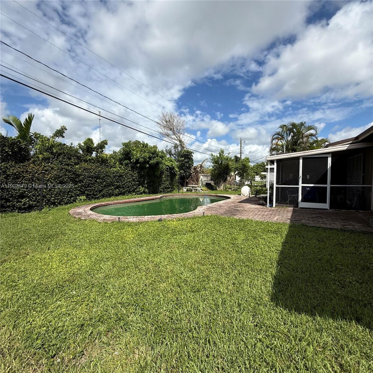 20730 NE Miami Ct, Miami Gardens, FL 33179 Photo