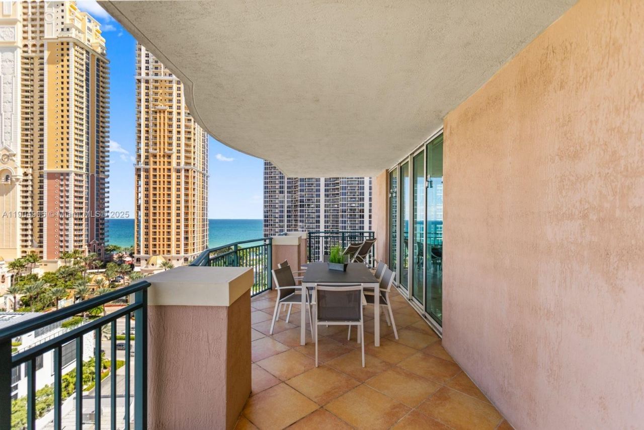 17555 Atlantic Blvd, Unit PH7, Sunny Isles Beach, FL 33160 Photo
