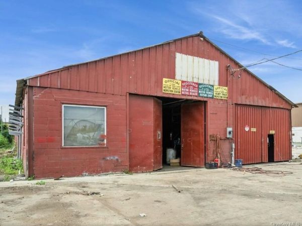 3578A Maple Court, Oceanside, NY 11572