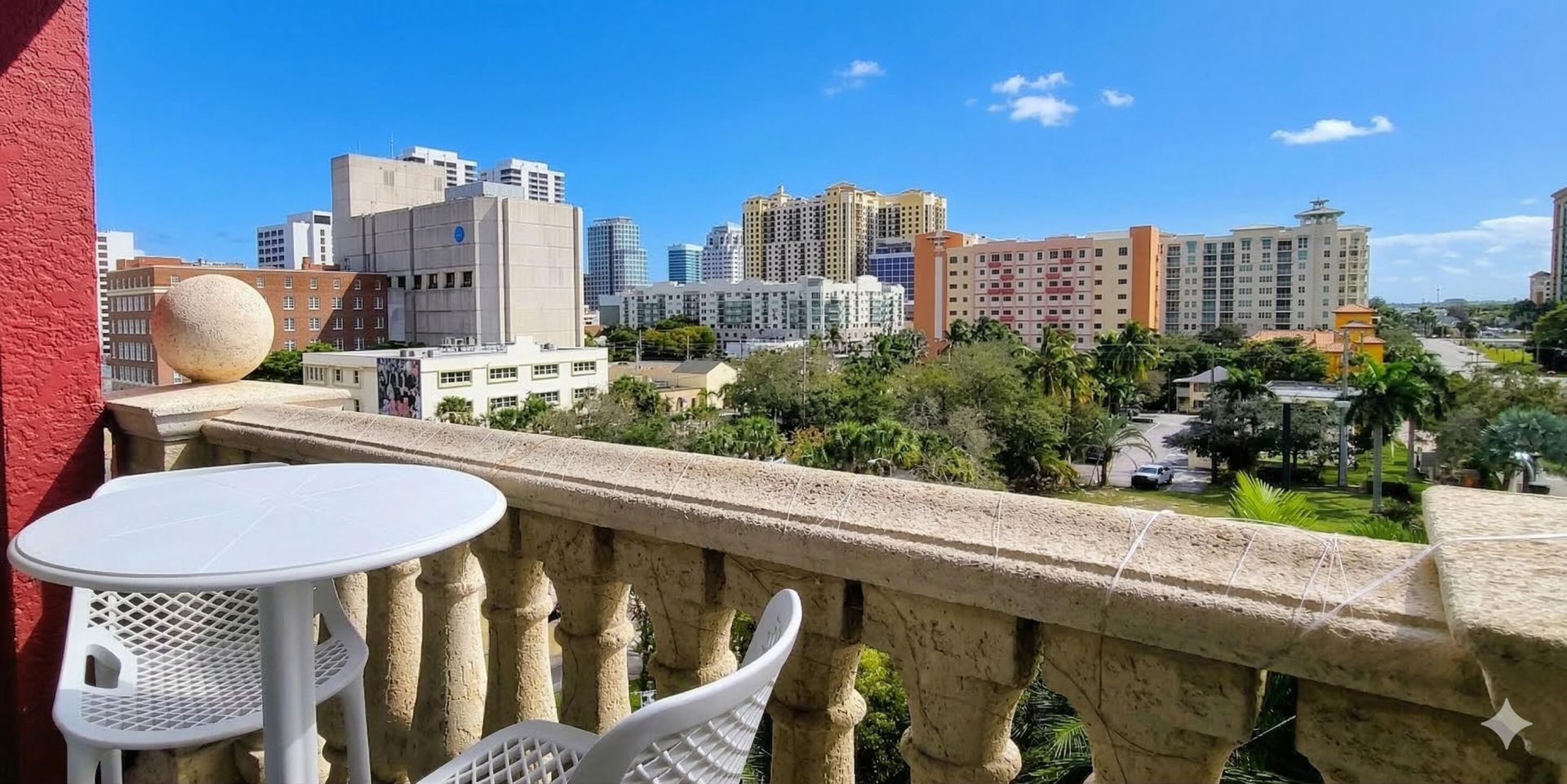 410 Evernia Street, Unit 519, West Palm Beach, FL 33401 Photo