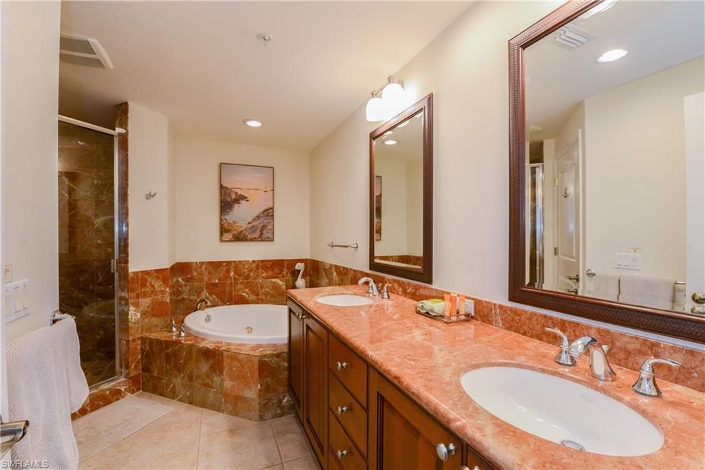 975 Sandpiper St, Unit A104, Naples, FL 34102 Photo