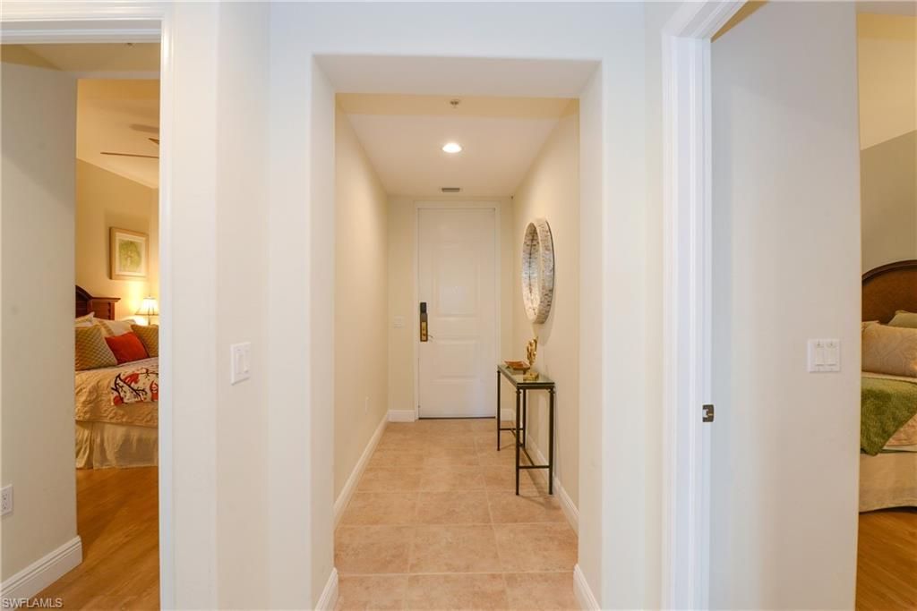 975 Sandpiper St, Unit A104, Naples, FL 34102 Photo