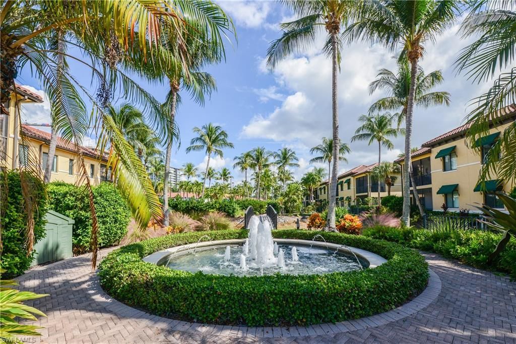 975 Sandpiper St, Unit A104, Naples, FL 34102 Photo