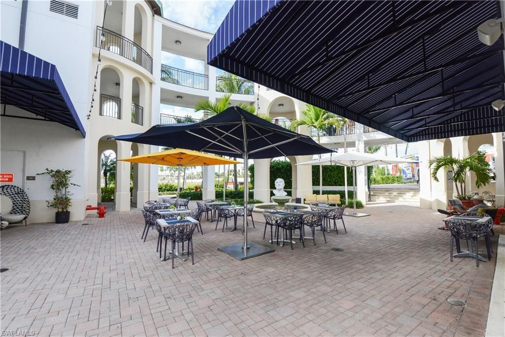 975 Sandpiper St, Unit A104, Naples, FL 34102 Photo
