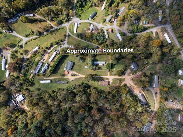 17 Hat Creek Drive, Asheville, NC 28806