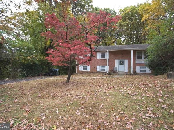 9921 WOODROW STREET, VIENNA, VA 22181