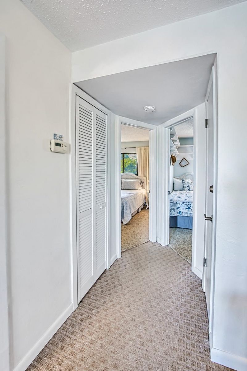 1250 Tennisplace Ct, Unit B31, Sanibel, FL 33957 Photo