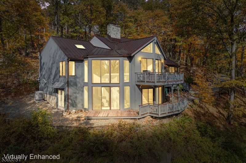 13 Honeyman Rd, Tewksbury, NJ 08833 Main Photo