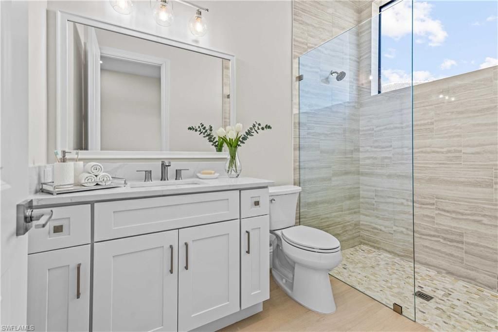 3389 Chestnut Grove Dr, Alva, FL 33920 Photo