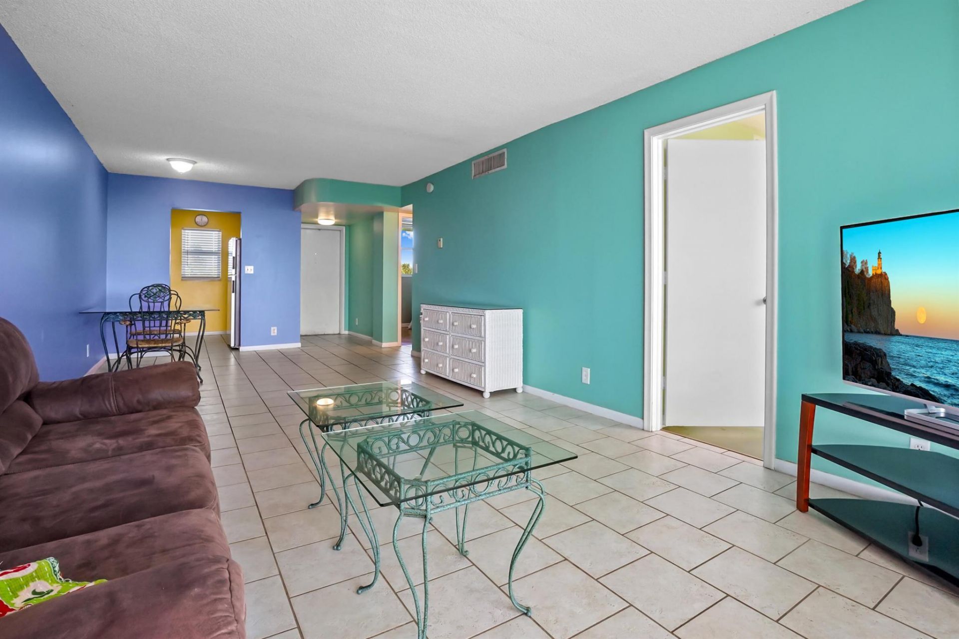 689 NE 6th Court, Unit 4080, Boynton Beach, FL 33435 Photo