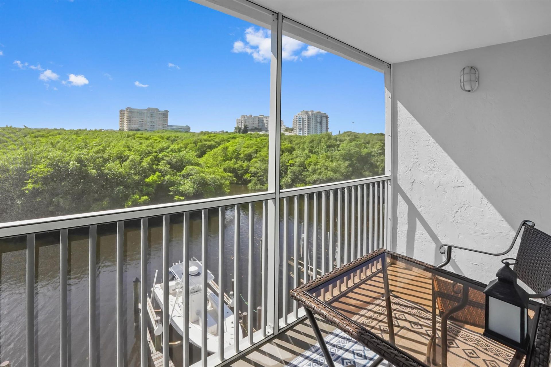 689 NE 6th Court, Unit 4080, Boynton Beach, FL 33435 Photo