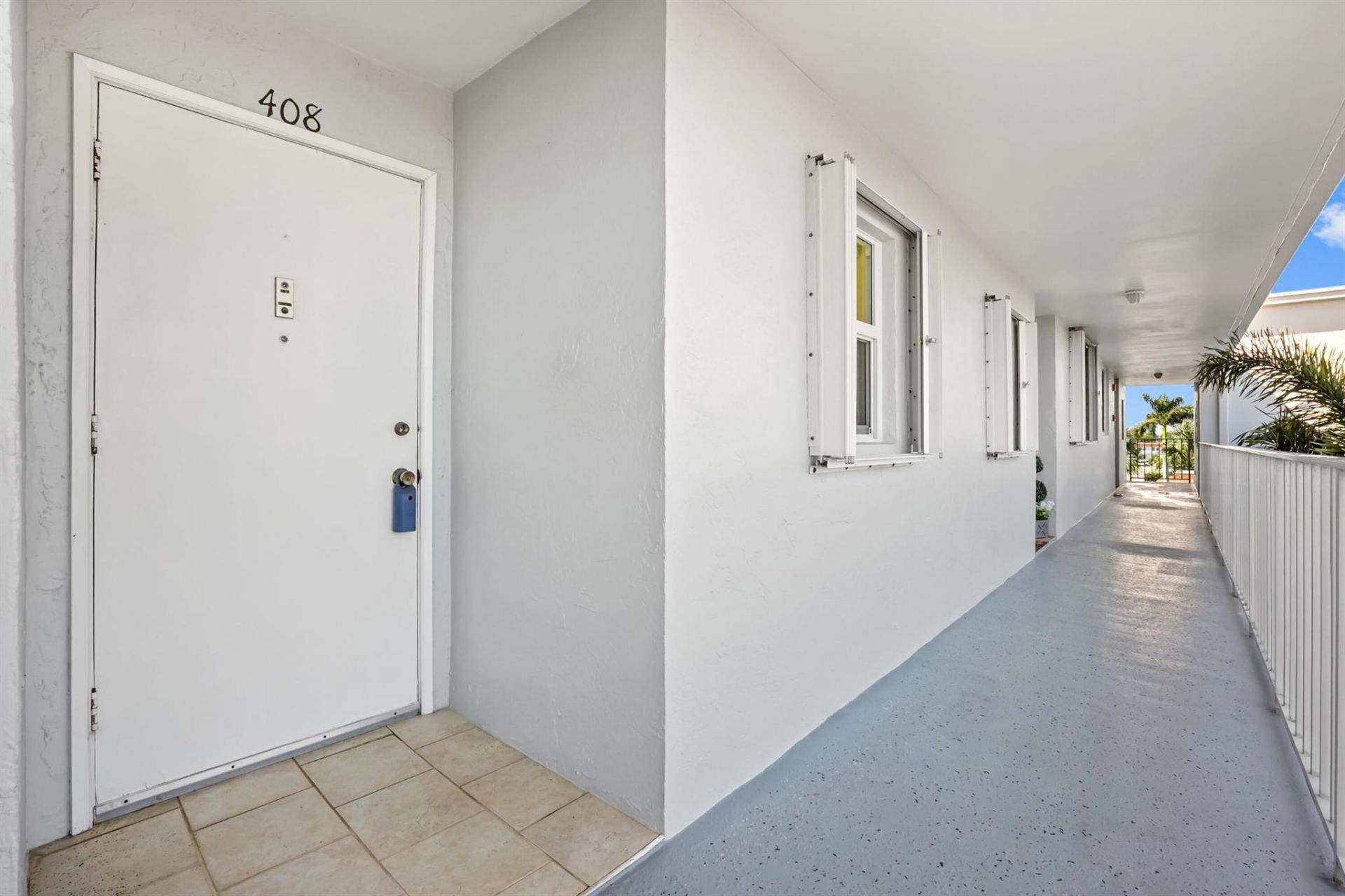 689 NE 6th Court, Unit 4080, Boynton Beach, FL 33435 Photo