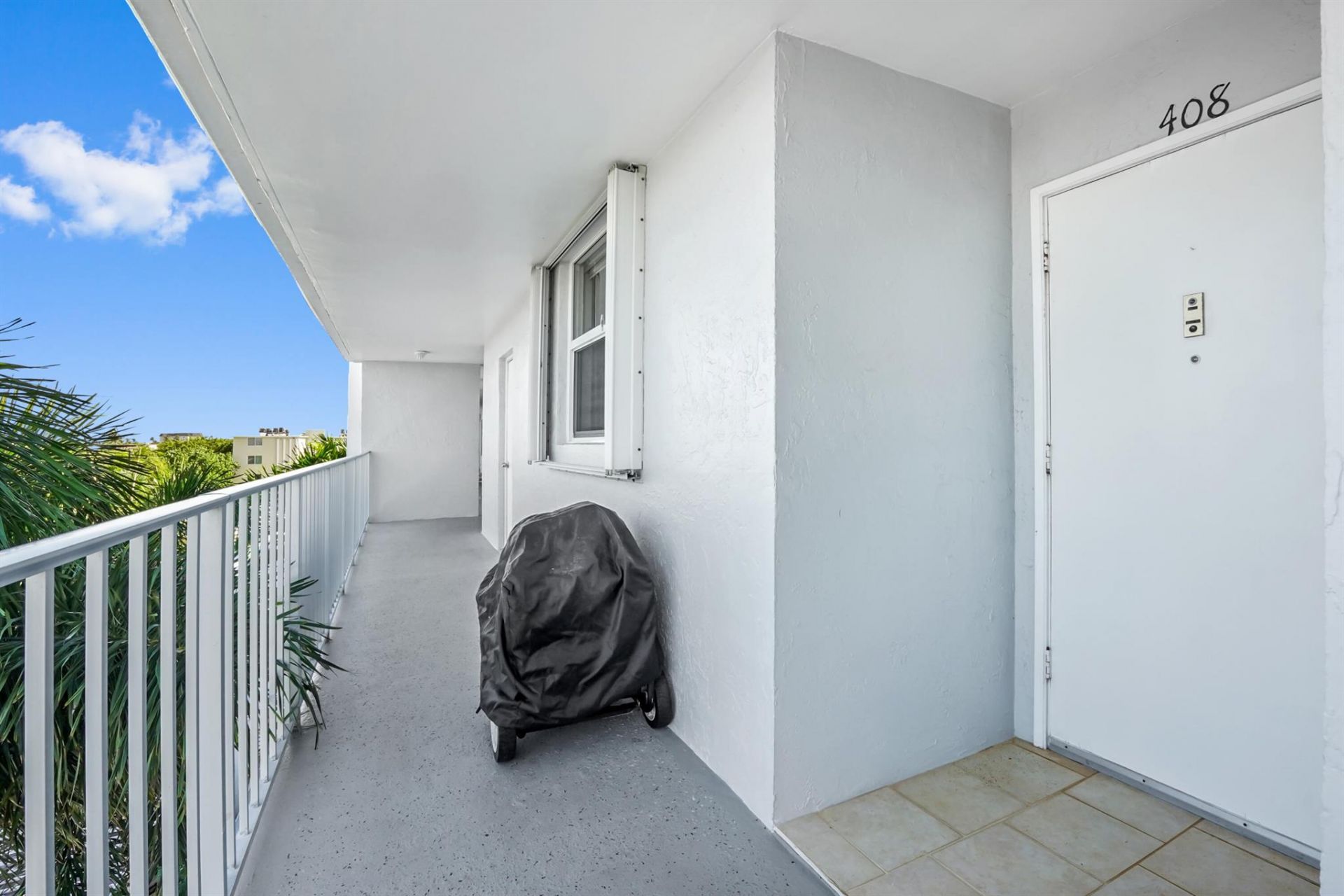 689 NE 6th Court, Unit 4080, Boynton Beach, FL 33435 Photo