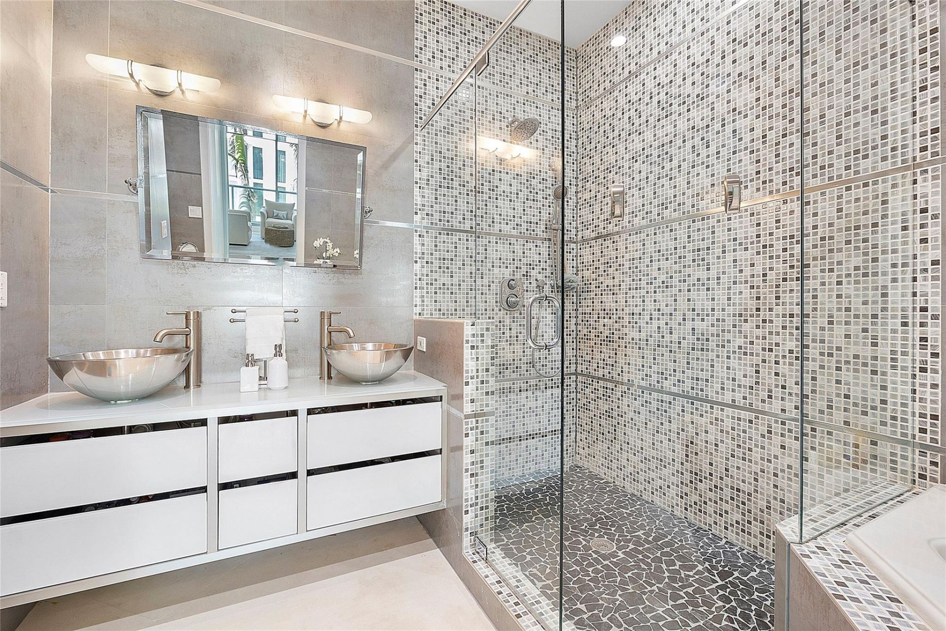 705 Briny Avenue, Pompano Beach, FL 33062 Photo