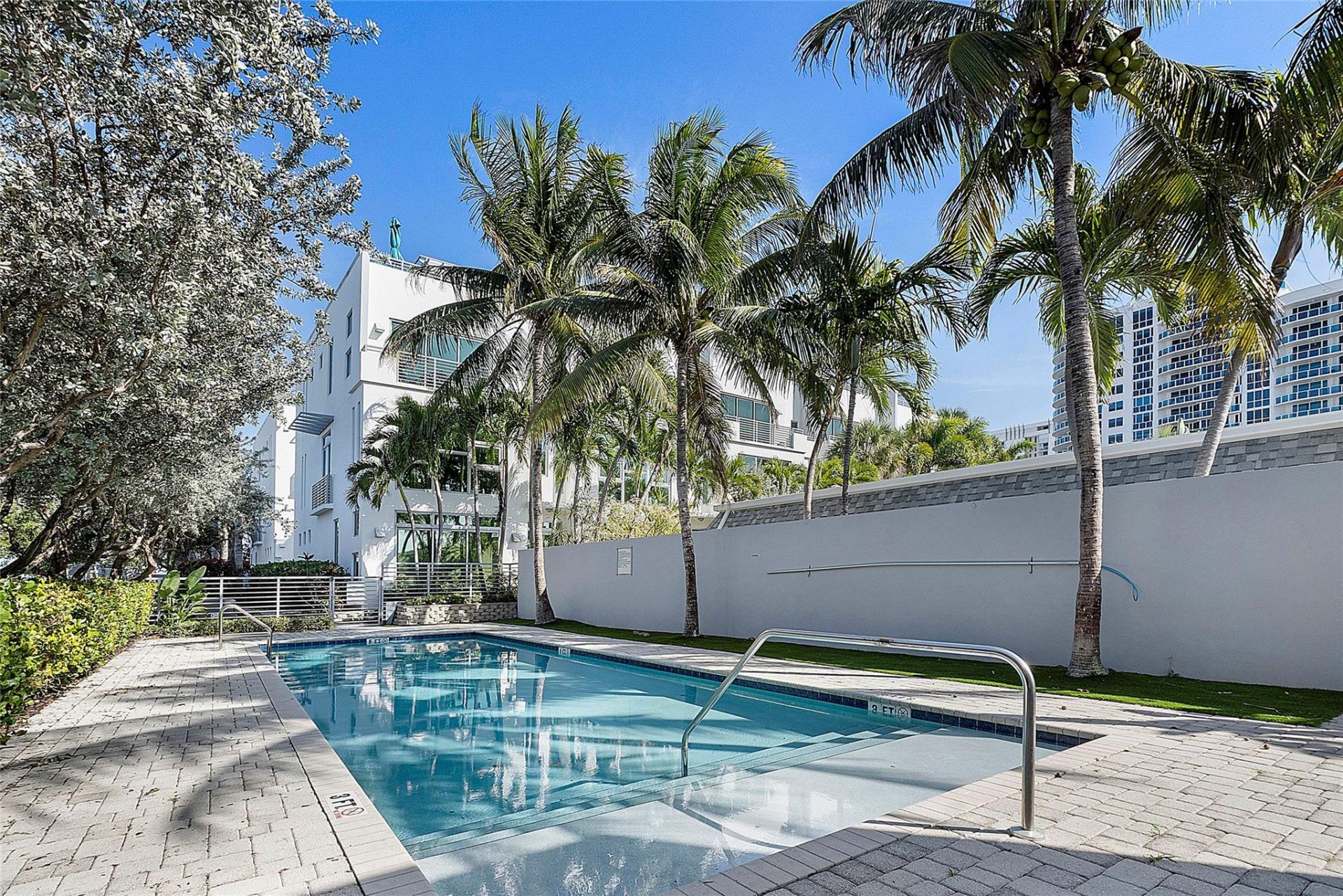 705 Briny Avenue, Pompano Beach, FL 33062 Photo