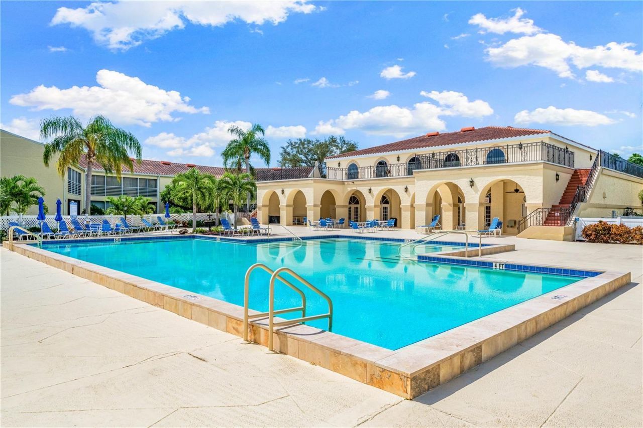 6101 34th Street W, Unit 16G, Bradenton, FL 34210 Photo