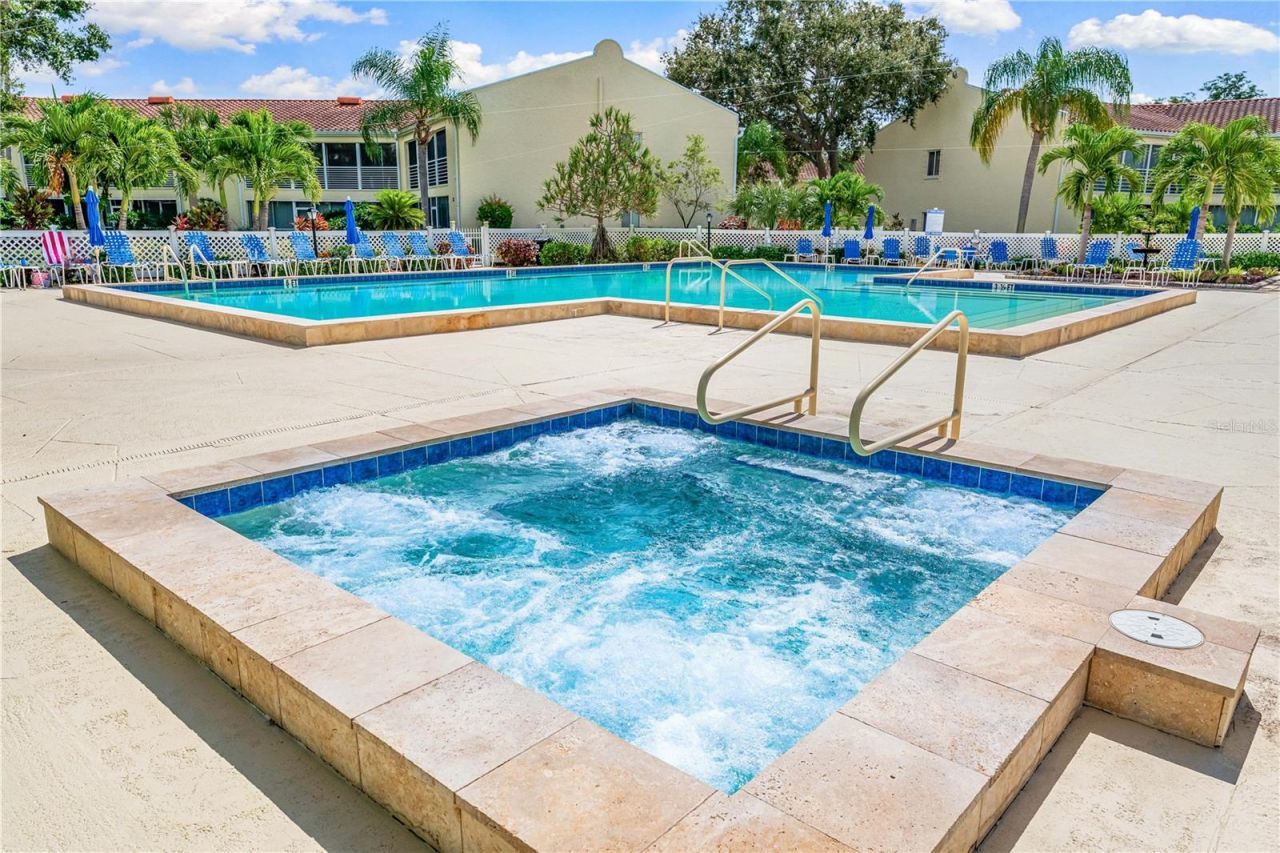 6101 34th Street W, Unit 16G, Bradenton, FL 34210 Photo