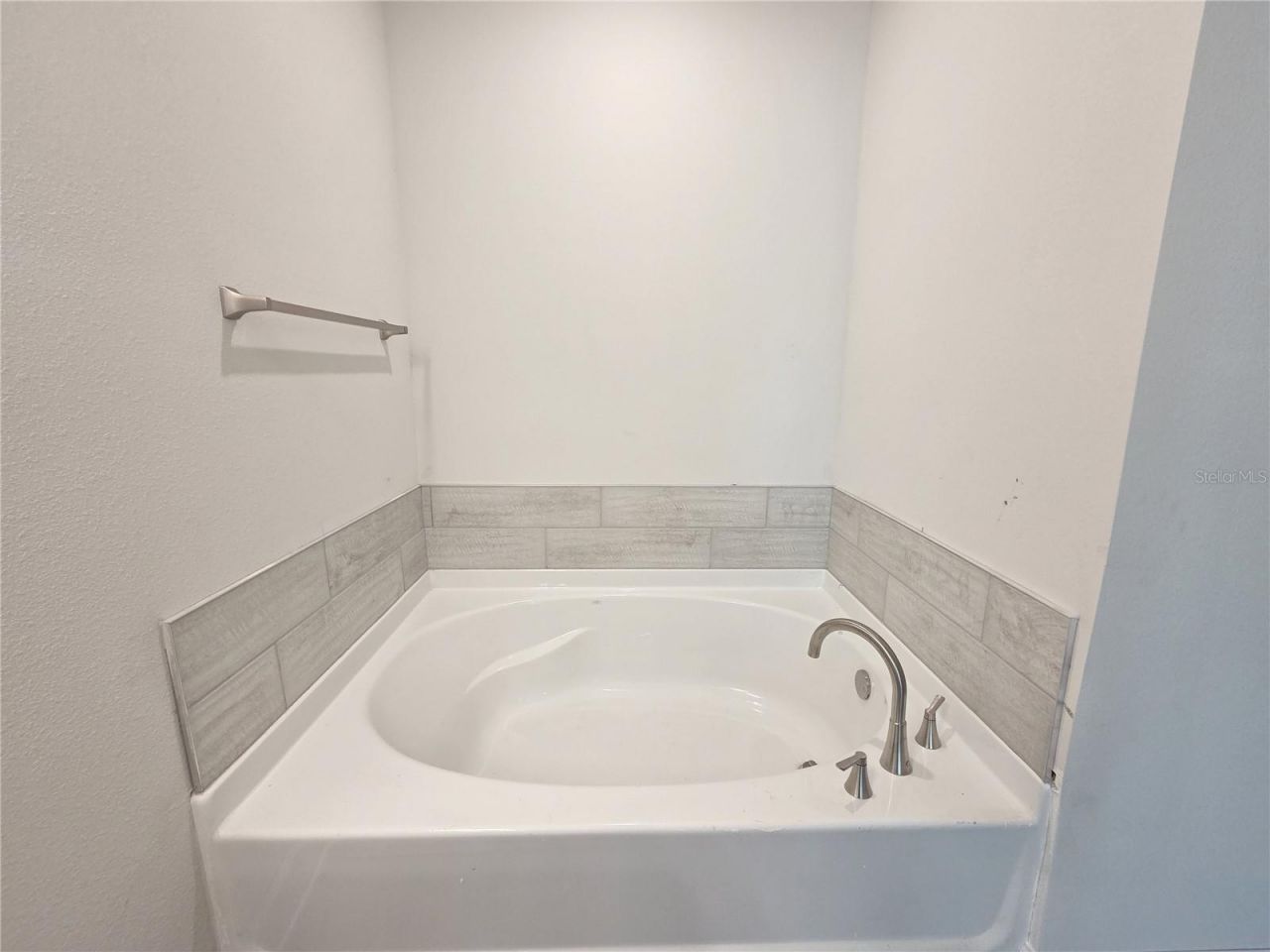 616 SW Rosemary Drive, Lake City, FL 32024 Photo