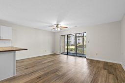 1870 Auburn Ln. photo 4