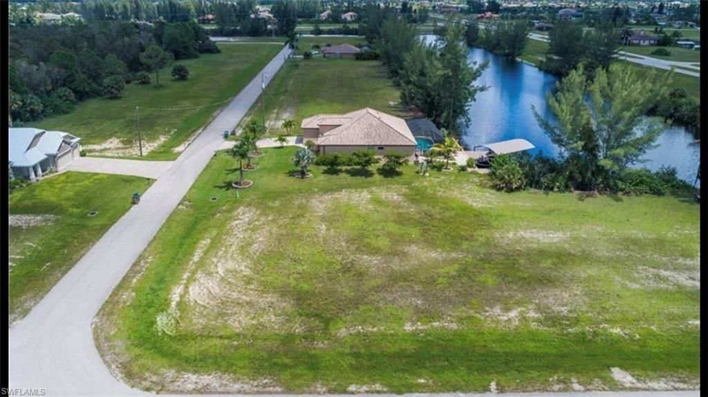 1619 NW 42nd Pl, Cape Coral, FL 33993 Photo