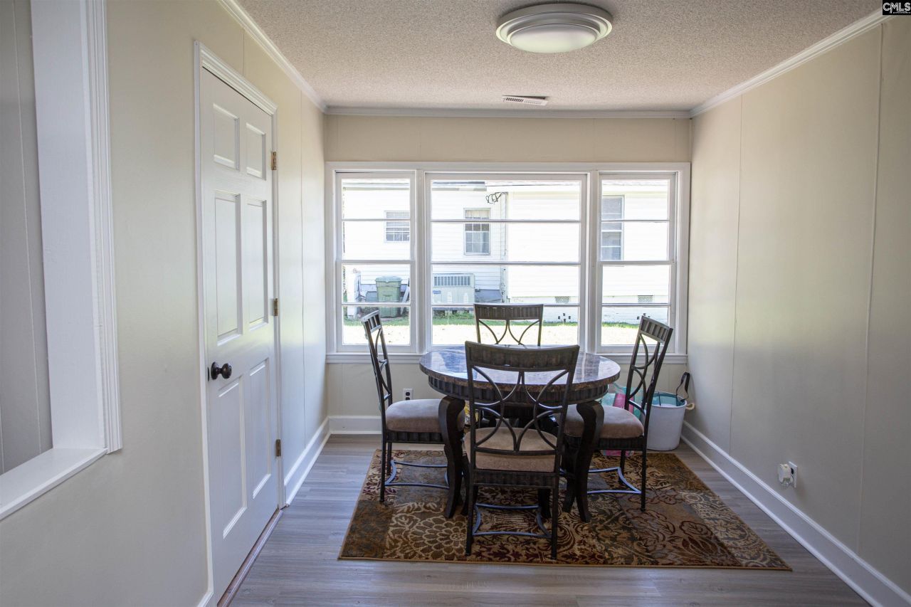 306 Hampton Park Photo 12