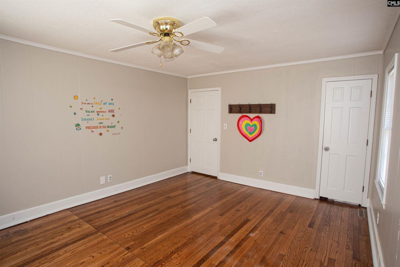 306 Hampton Park Photo 17