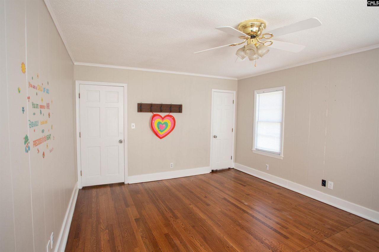 306 Hampton Park Photo 18