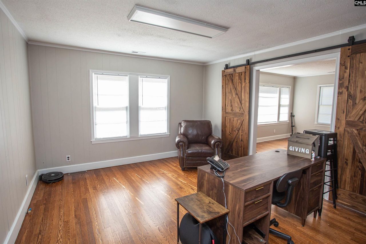 306 Hampton Park Photo 19