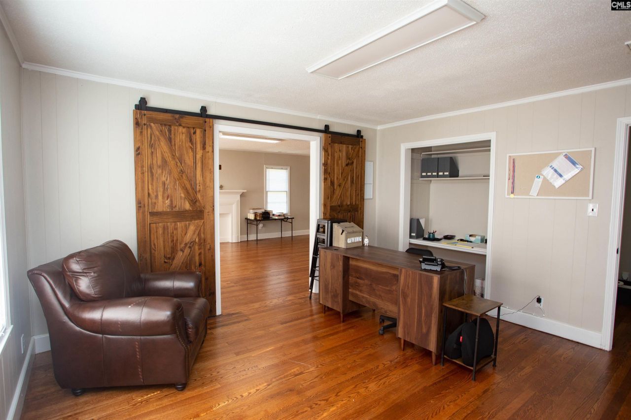 306 Hampton Park Photo 21