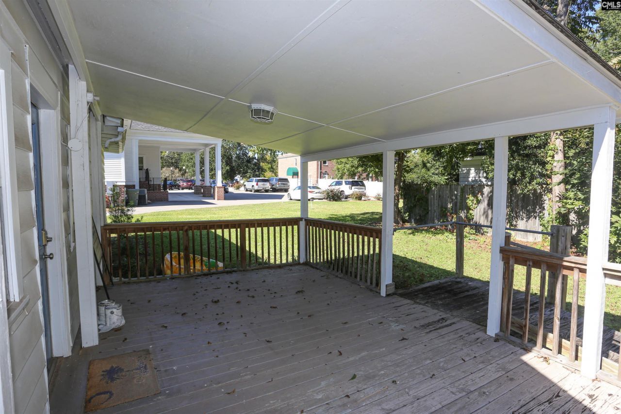 306 Hampton Park Photo 25