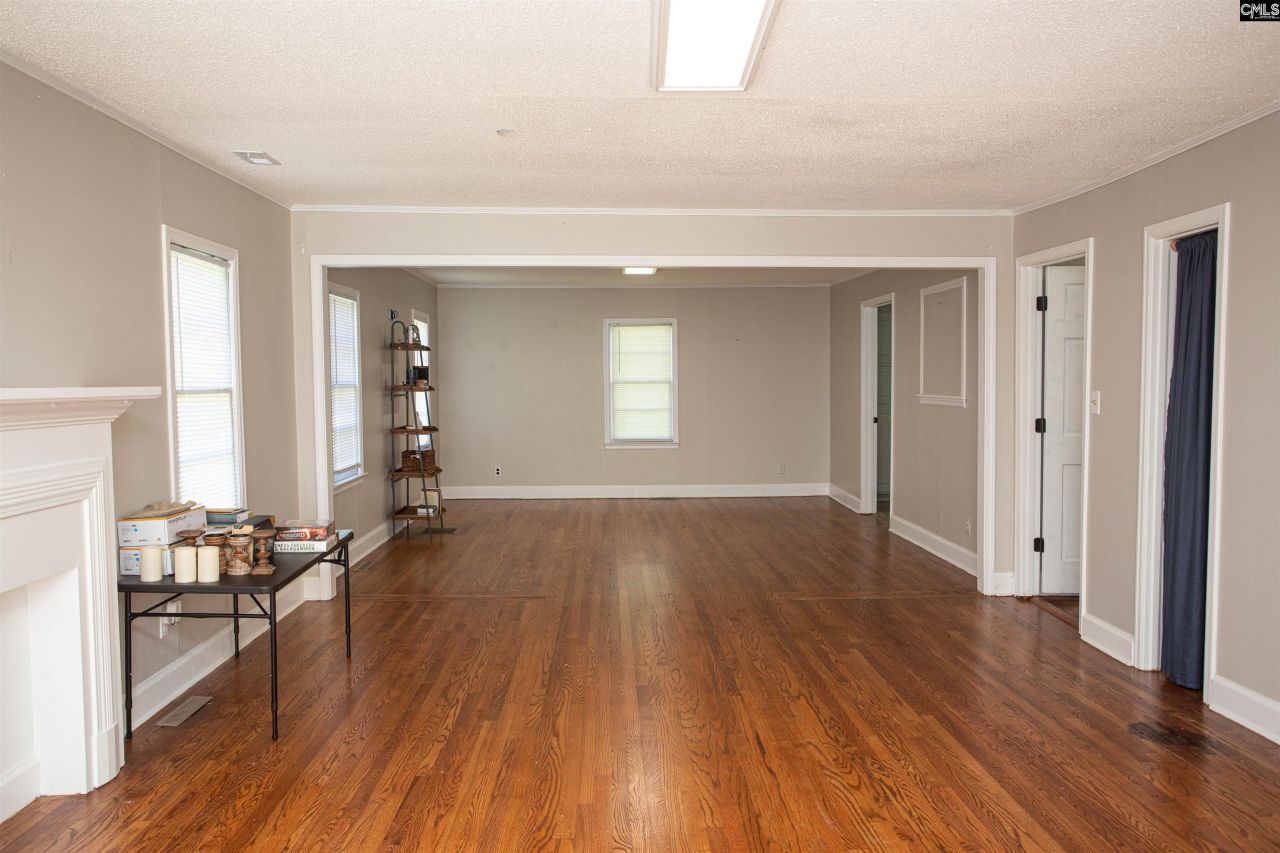 306 Hampton Park Photo 4