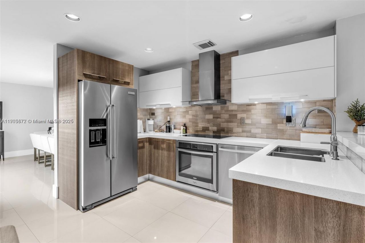 14206 SW 164th Ter, Miami, FL 33177 Photo