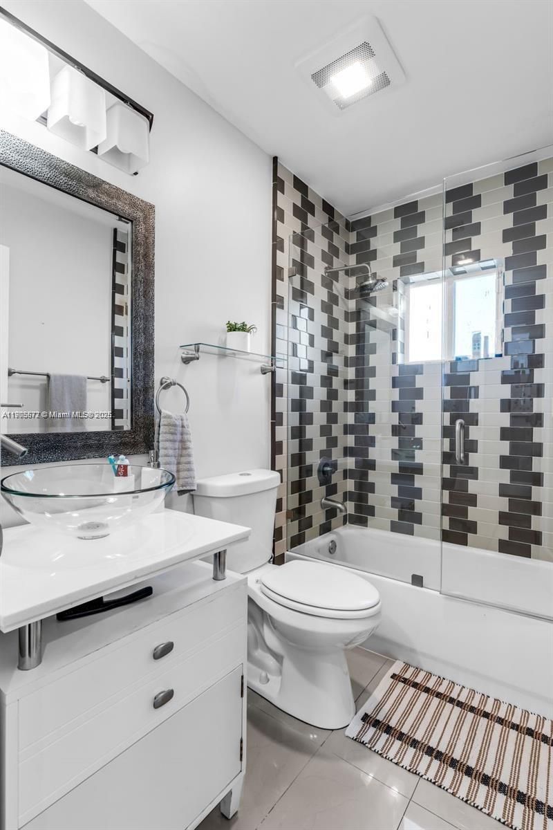 14206 SW 164th Ter, Miami, FL 33177 Photo