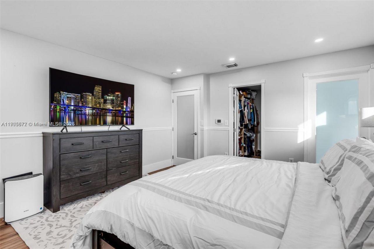 14206 SW 164th Ter, Miami, FL 33177 Photo