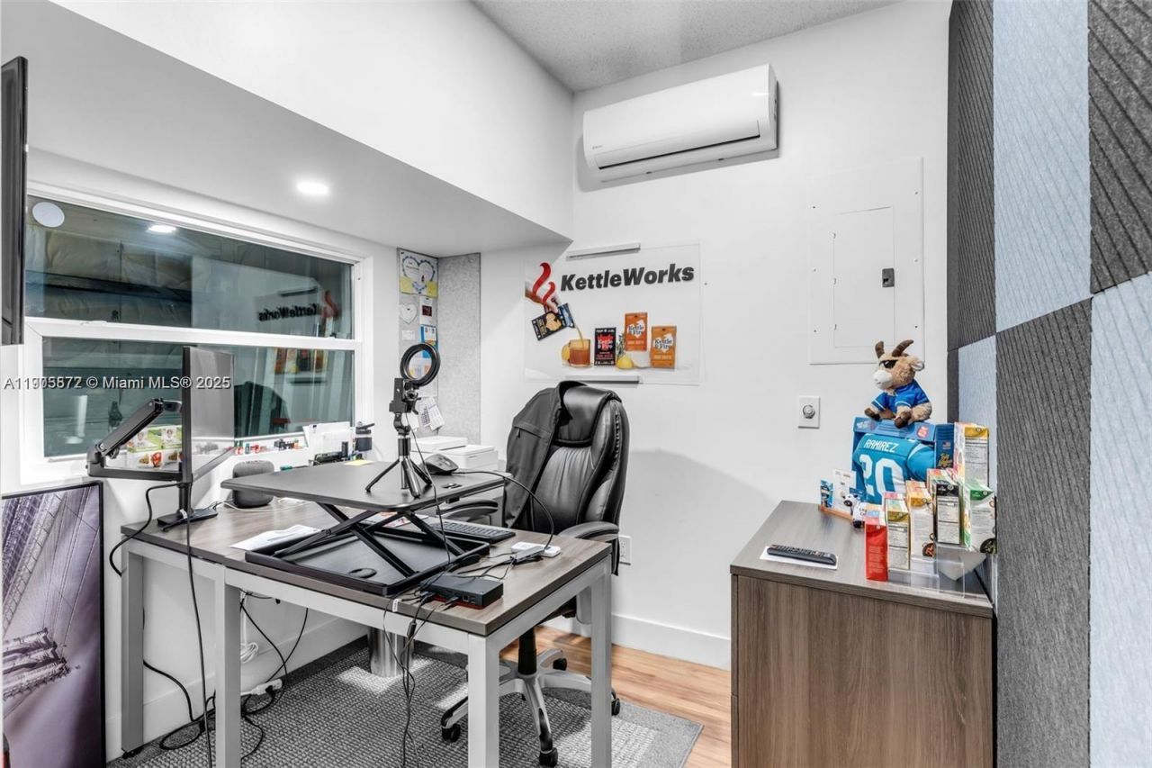 14206 SW 164th Ter, Miami, FL 33177 Photo