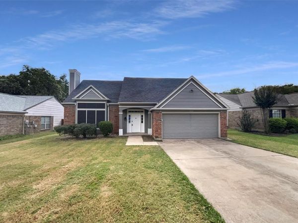 6840 N Park Drive, North Richland Hills, TX 76182