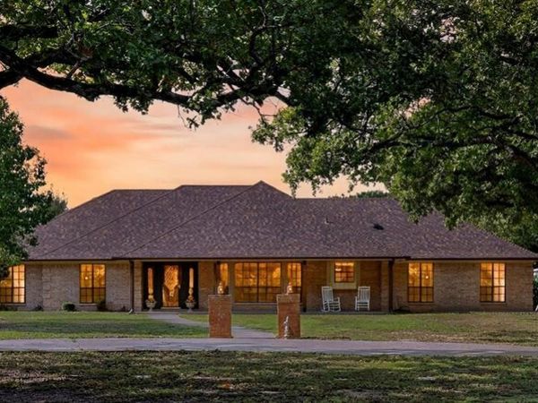 8009 Wood Lane, Terrell, TX 75160