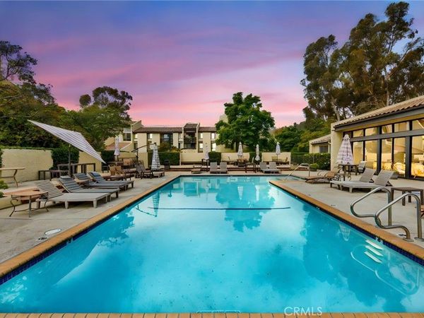 4040 Via Marisol, Unit 120, Highland Park, CA 90042