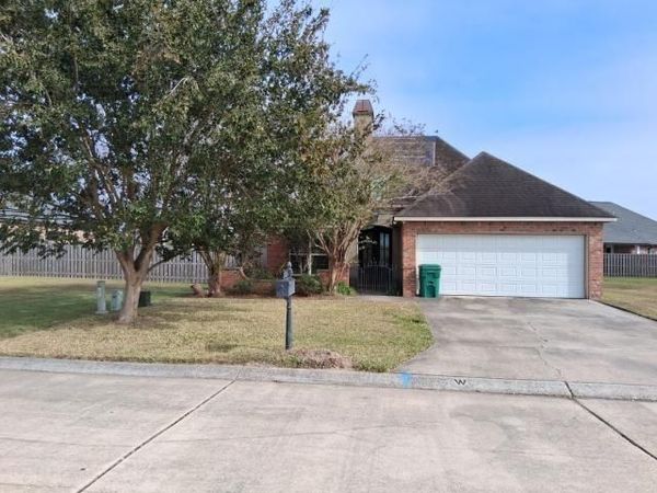 2858 GARDEN LAKES Court, Paulina, LA 70763