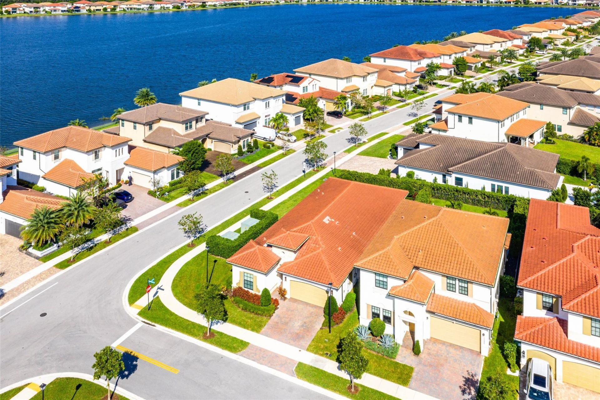 12295 N Baypoint Circle, Parkland, FL 33076 Photo