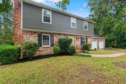 2812 Cliffside Drive photo 4