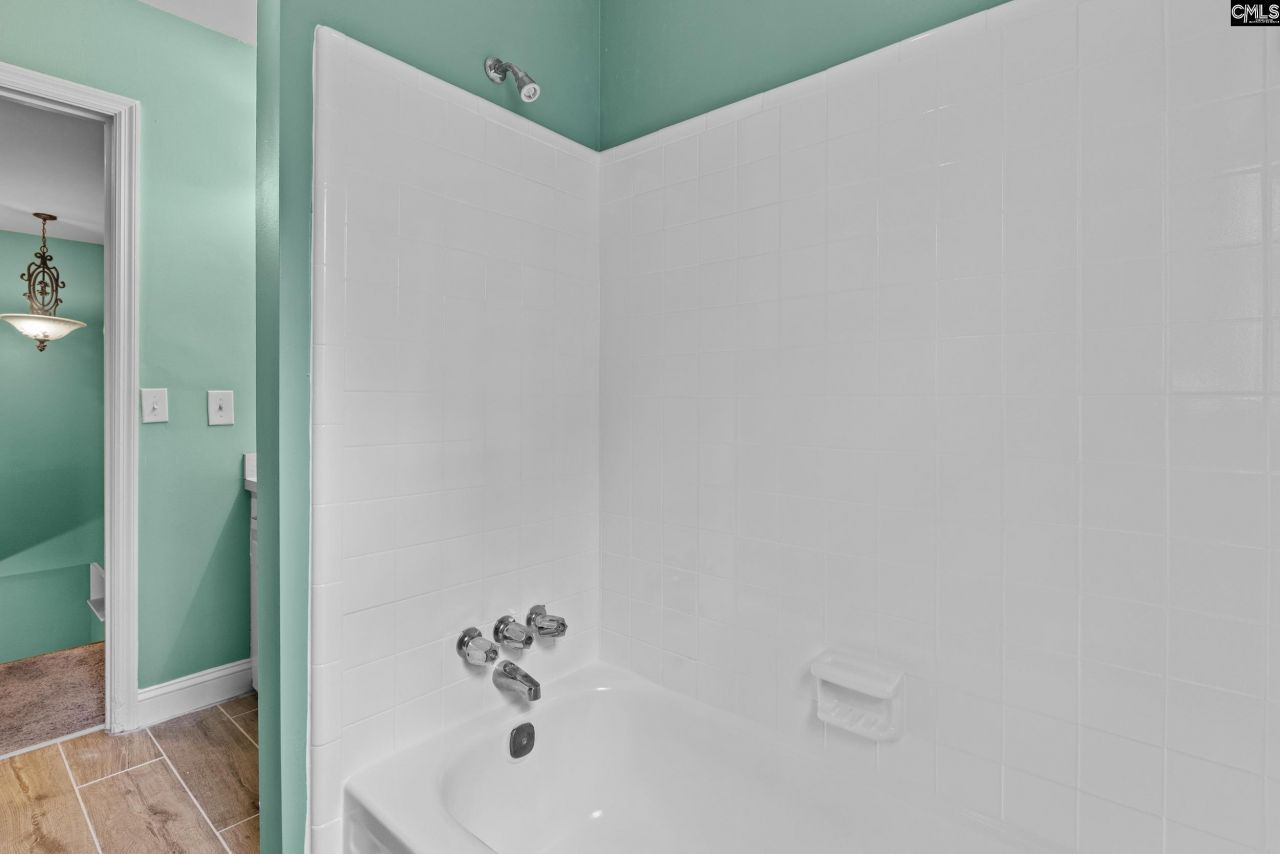 2812 Cliffside Drive Photo 23