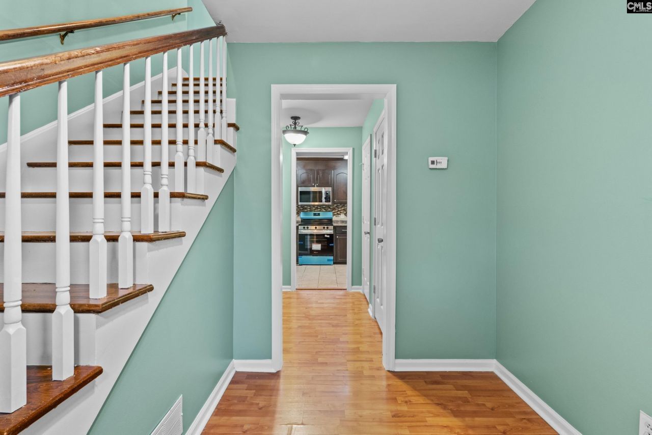 2812 Cliffside Drive Photo 3