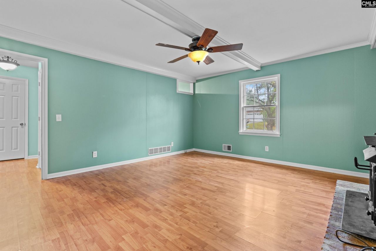 2812 Cliffside Drive Photo 9