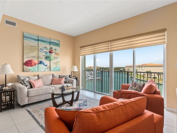 17 Harbour Isle Drive W, Unit PH 03, Fort Pierce, FL 34949