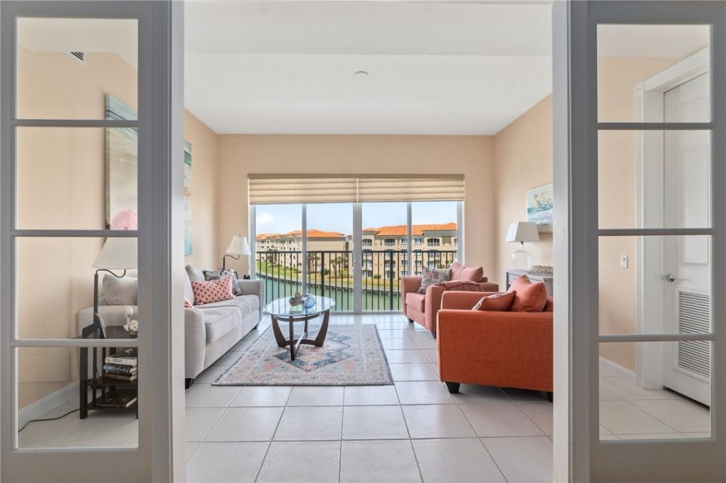 17 Harbour Isle Drive W, Unit PH 03, Fort Pierce, FL 34949 Photo